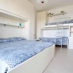 Apartment In Lido Di Jesolo 54502